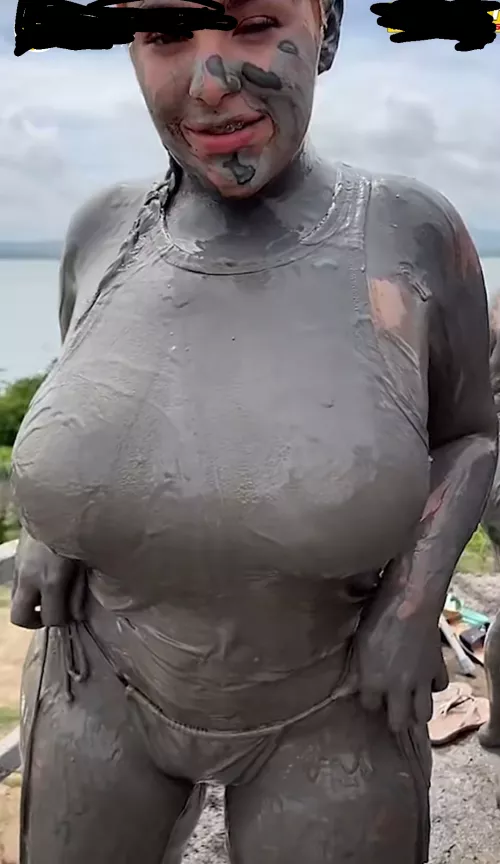 Can anyone find her name I've been unsuccessful