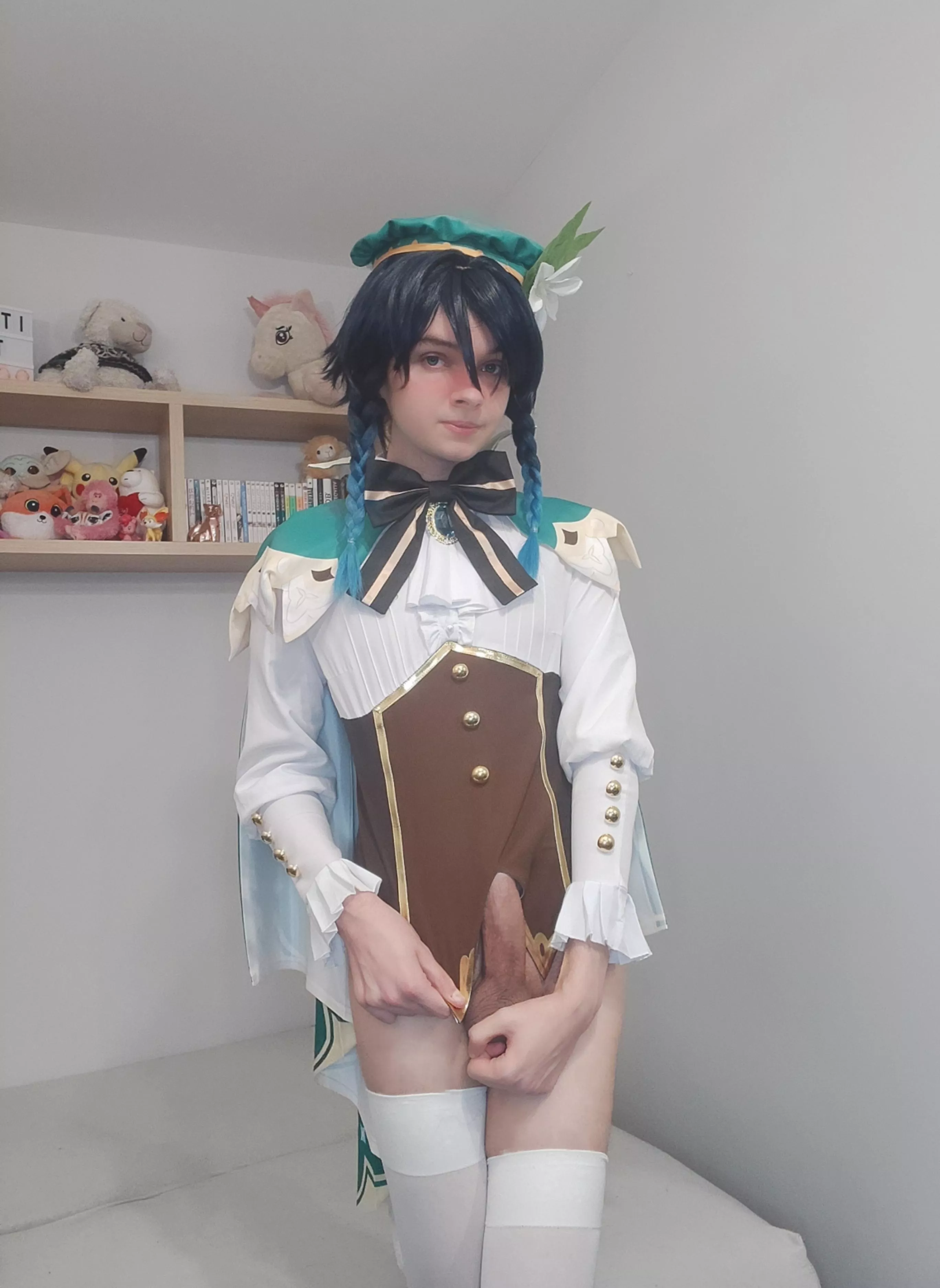 Do i look fuckable as Venti? 💕