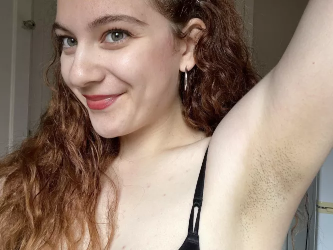 Do you like pale skin and dark pit hair? (:
