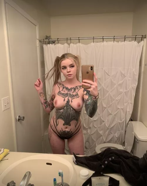 [F] Any tattoo enjoyers?