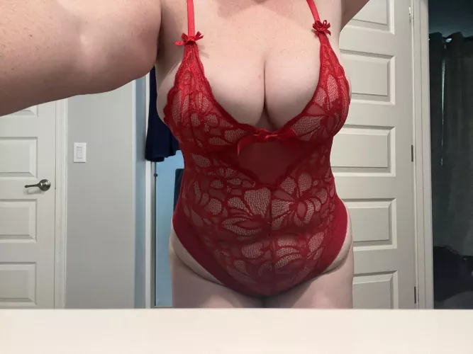 How’s the view ladies?