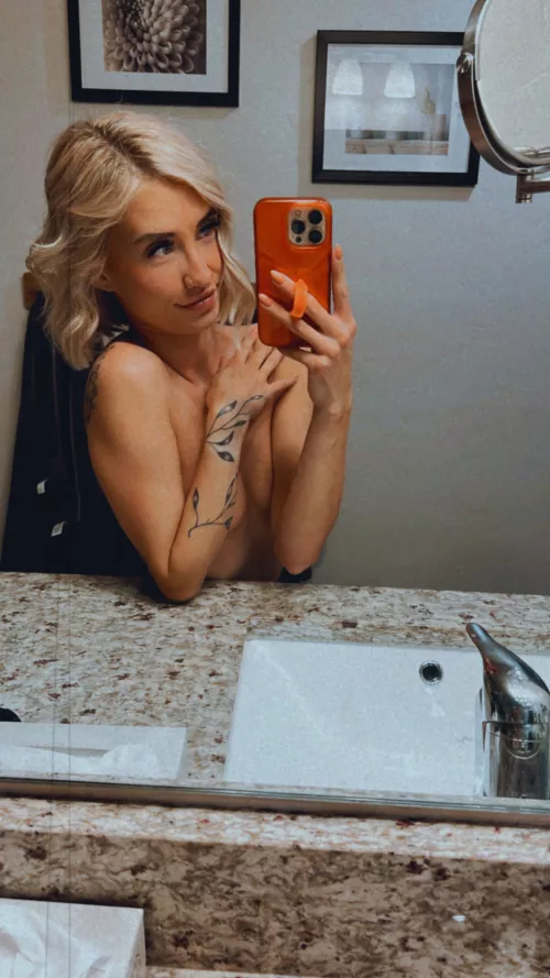 I am extra horny today! 😈