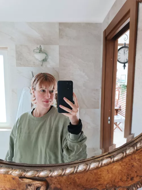 I am trying this new look, do you like It?