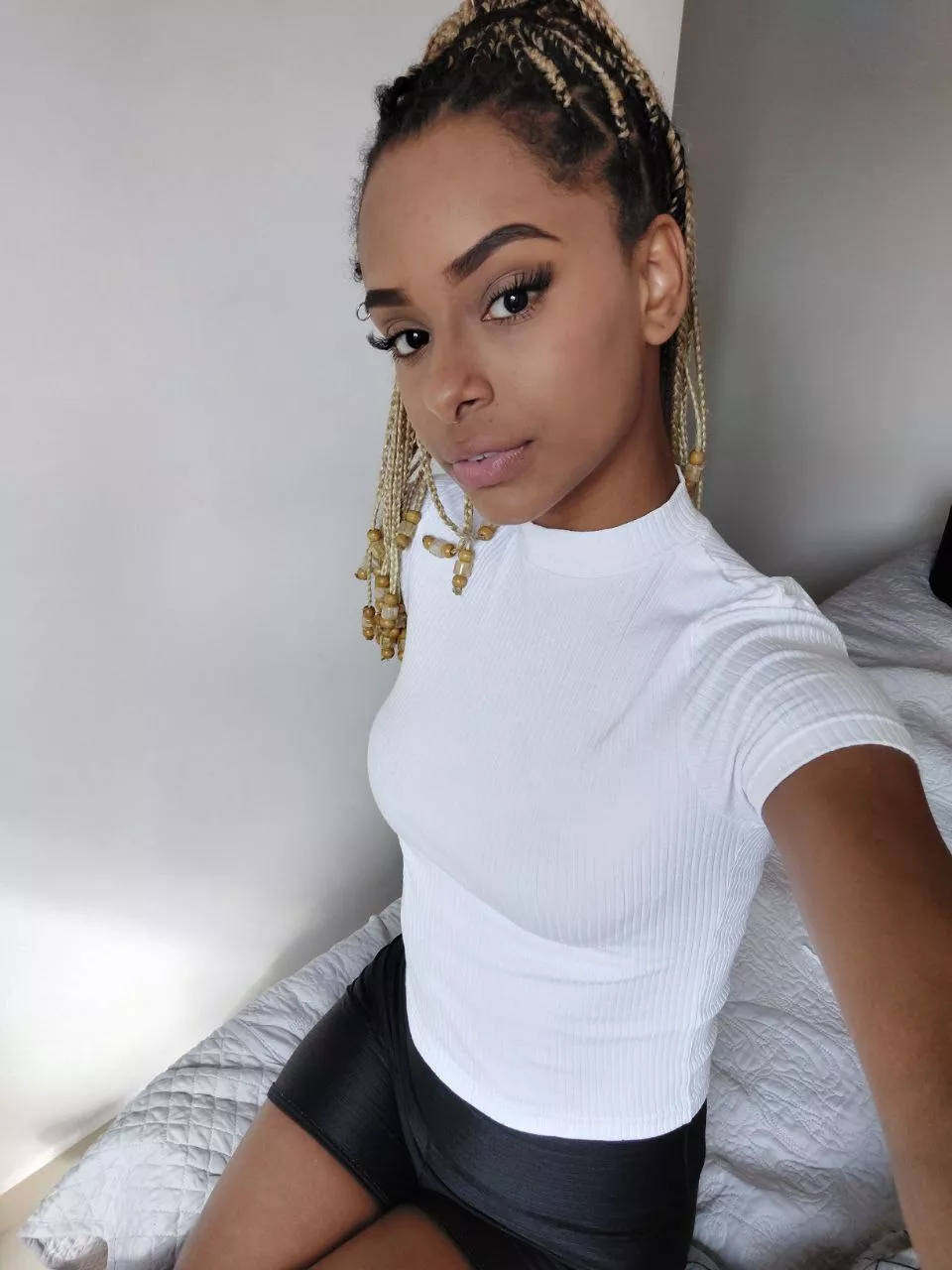 I know how to make you feel like you're living in a fantasy world.