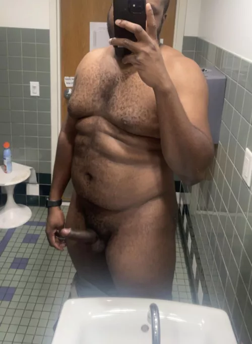 I was told I look sexy here 😏