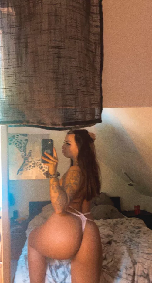 My ass deserves your hot load