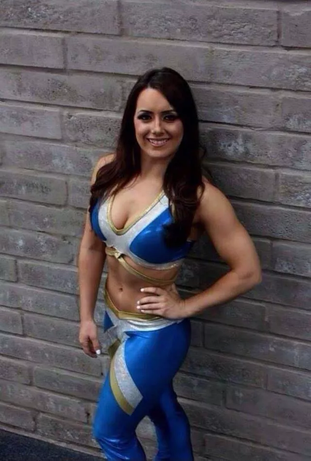 Nikki Cross