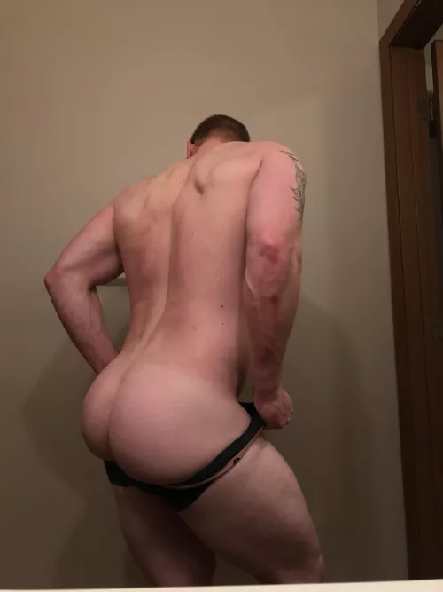 Strong man with a juicy ass