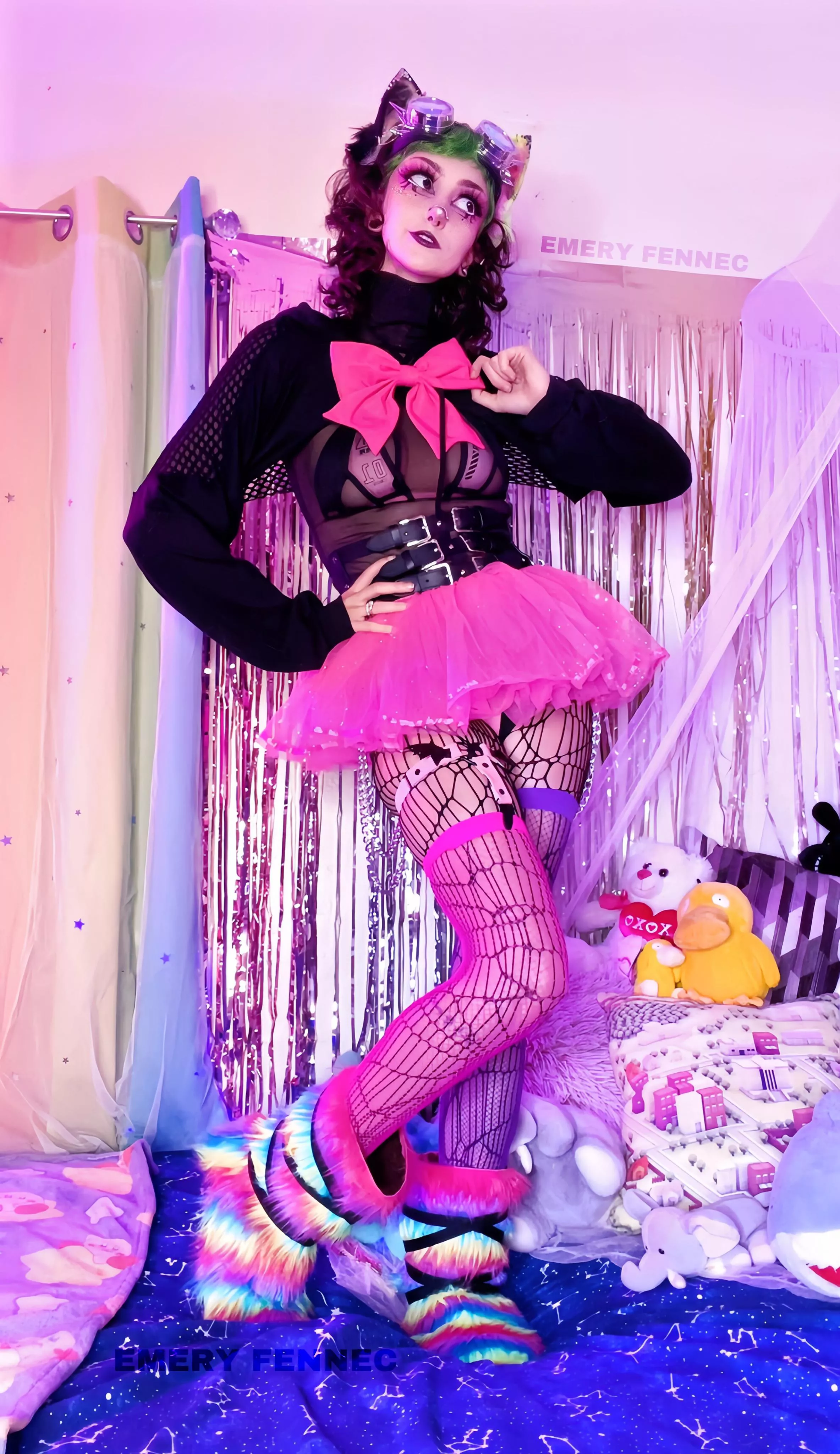 take me dancing, ok?! cyber kitty by Emery Fennec