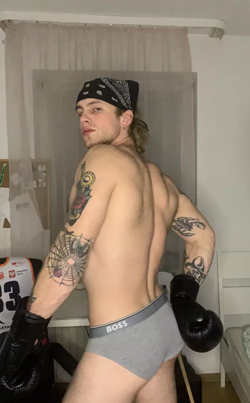 Wanna be my boxing partner?