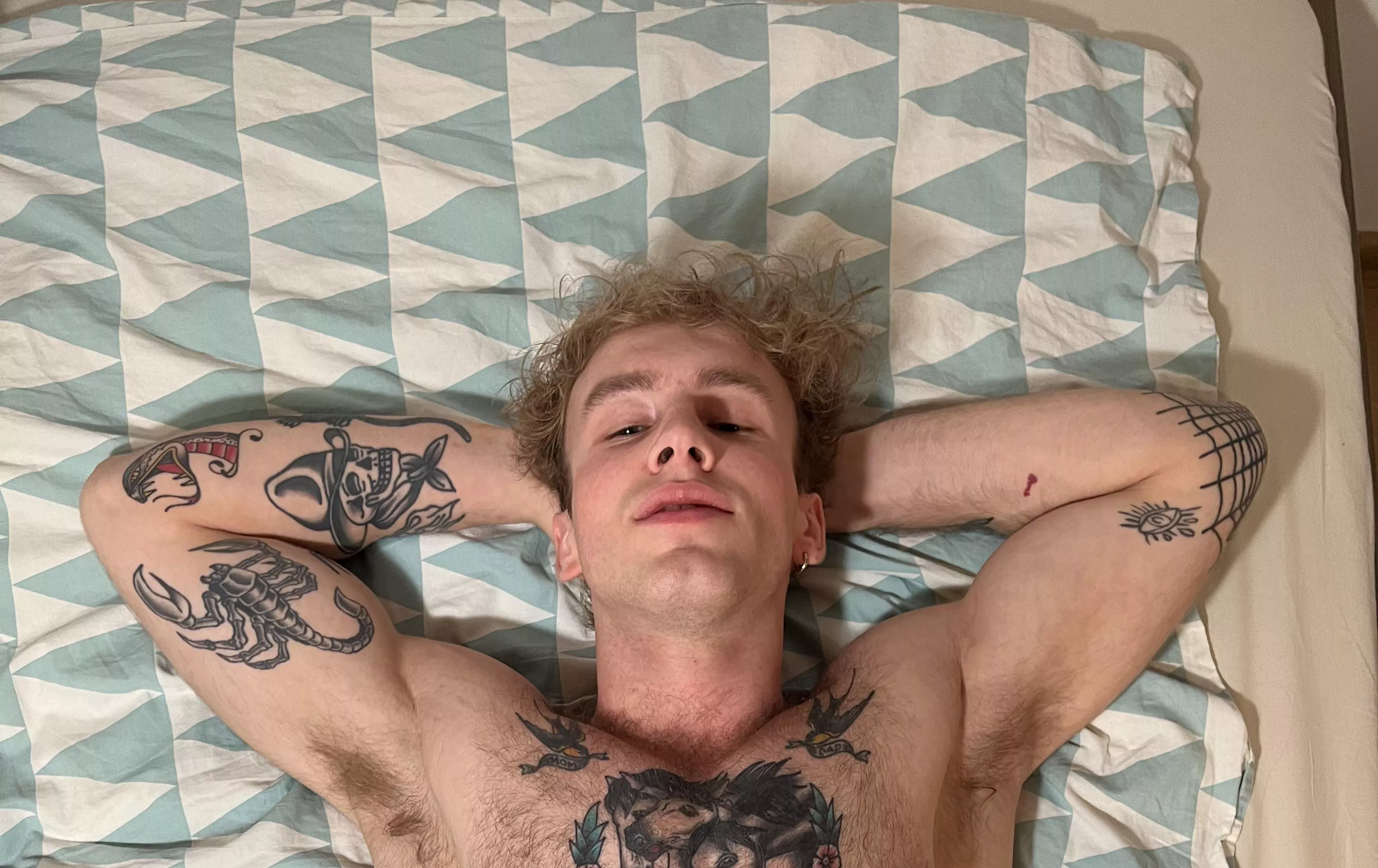 Wanna lay on my arm?