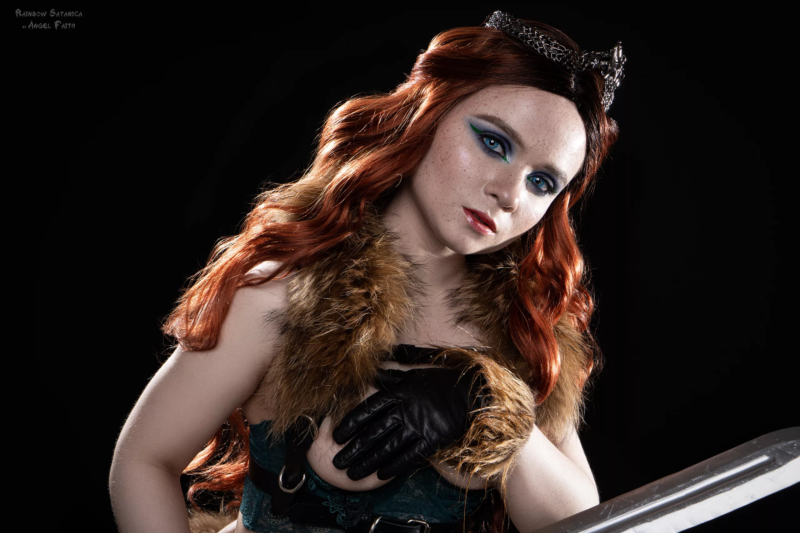 Blue eyes and freckles are a perfect combination 🥰