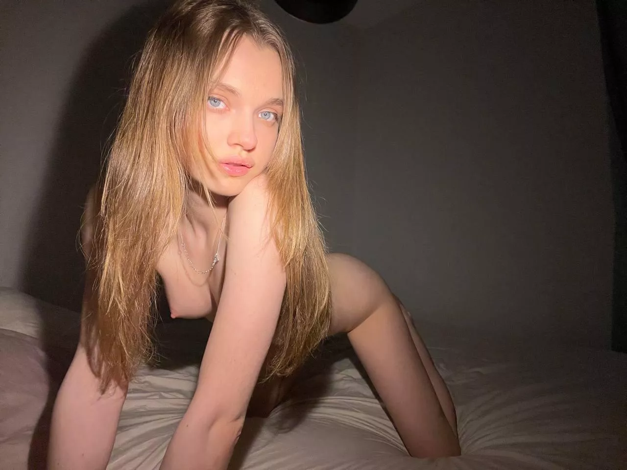 can you stick your dick in my pussy up to the balls