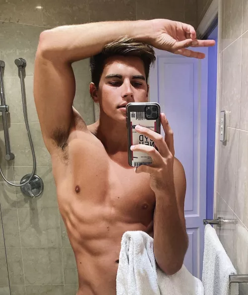 Don’t be shy! Say hi