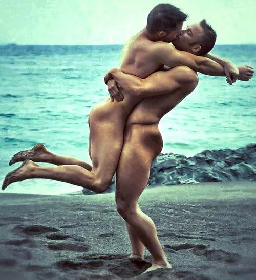 “Embrace on the sand” …