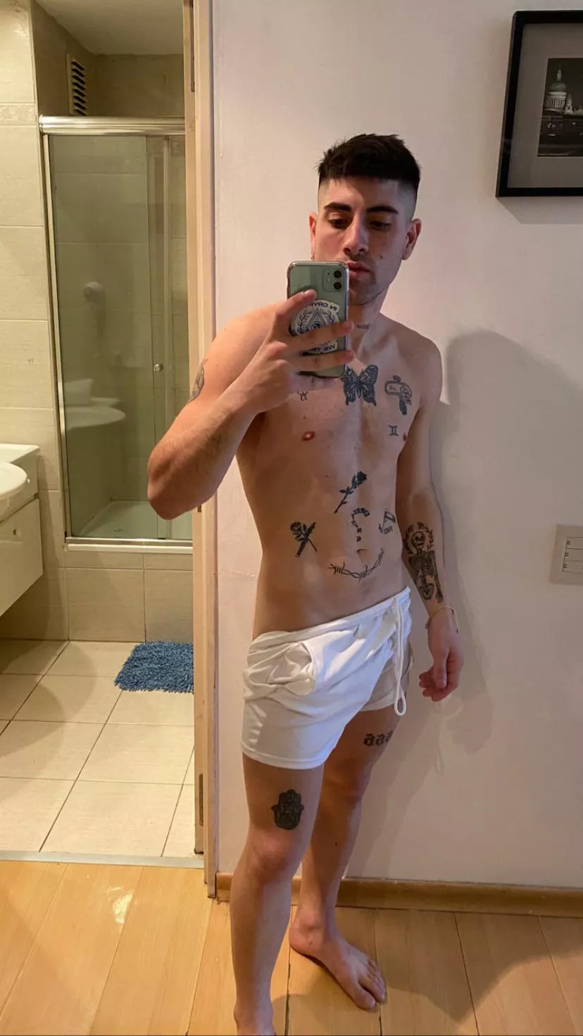 Follow me on Onlyfans! 💬🤳🏼