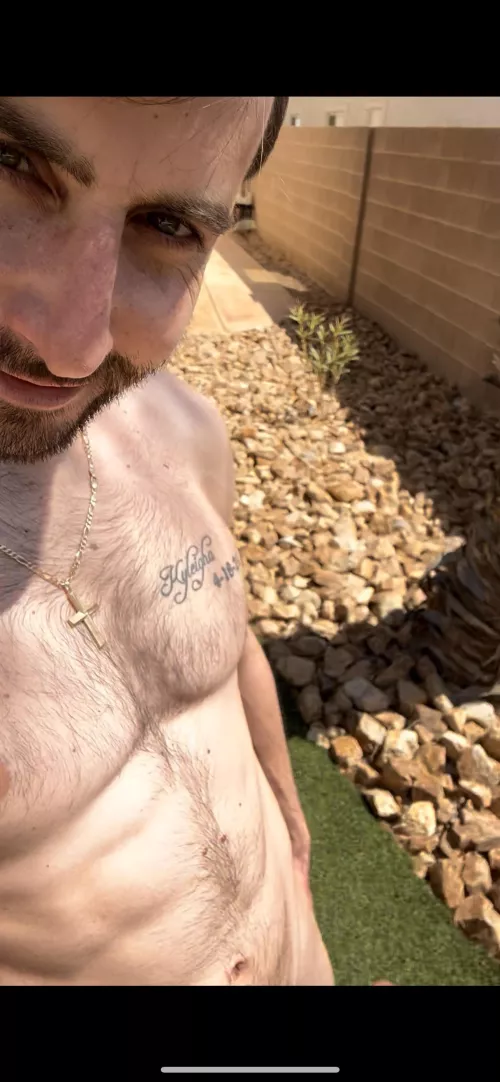 Gay otter 🦦 chilling 😎