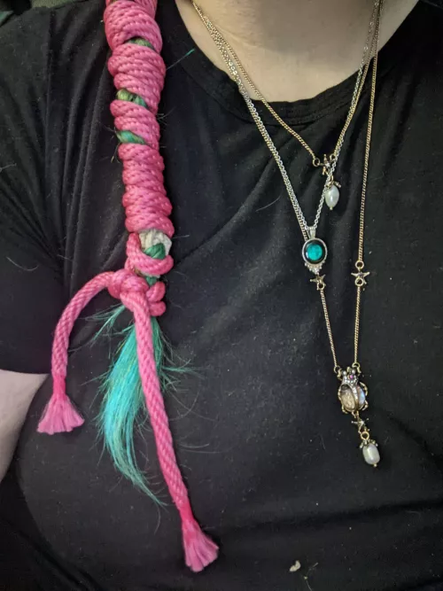 just a little hair tie for fun on this beautiful spring day 😍 🌺