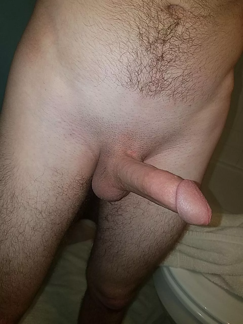 Love sharing my thick cut cock! Pms welcum!