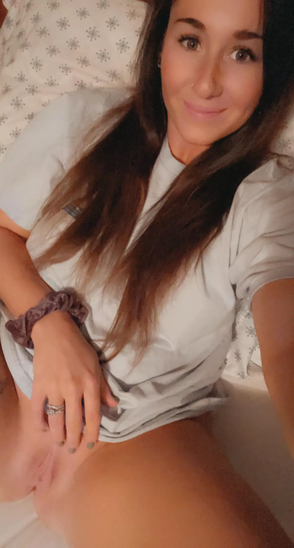 Married, but stoned and horny as hell 😈