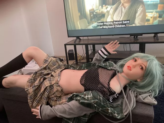 Natalie trying to look sexy