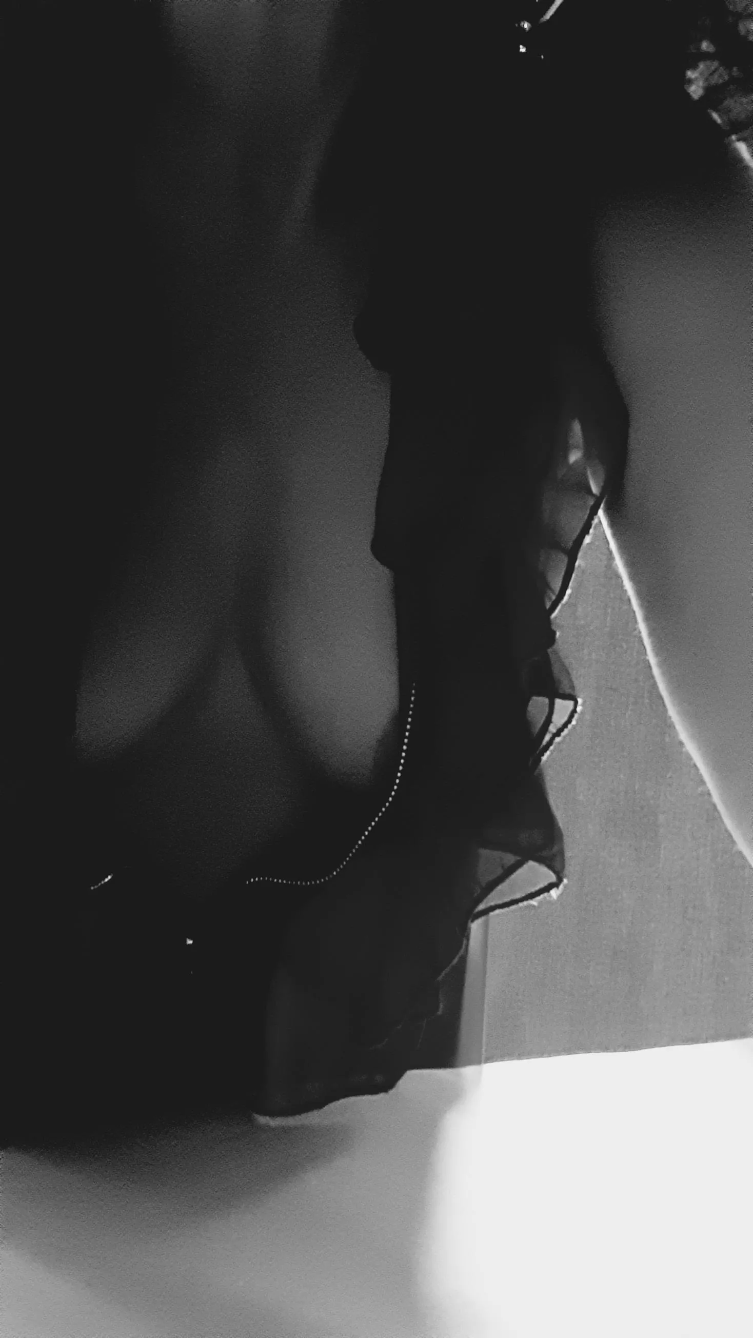 Need a hand with the zipper