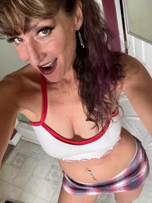 This mommy is ready for you.