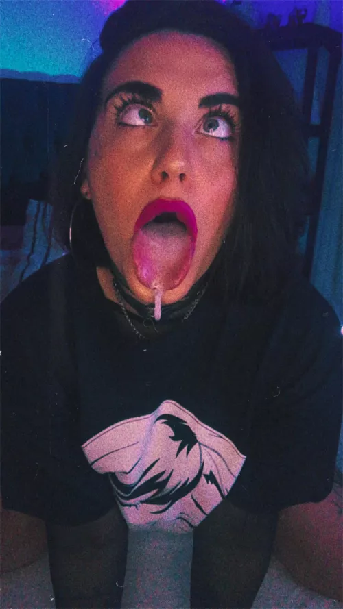 Would you let curvy goth teacher fullfil your fantasies?