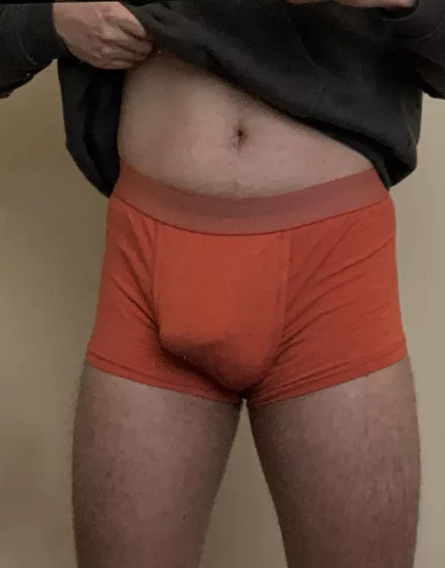 [20] snug fit
