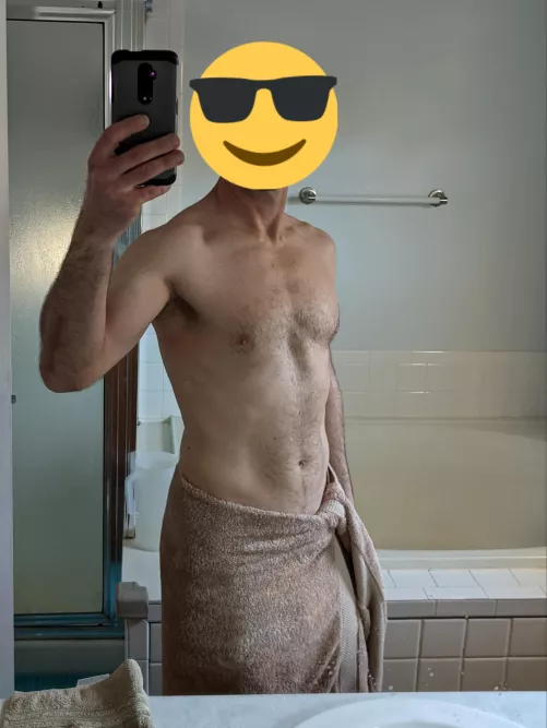 [49] Fresh Out of the Shower