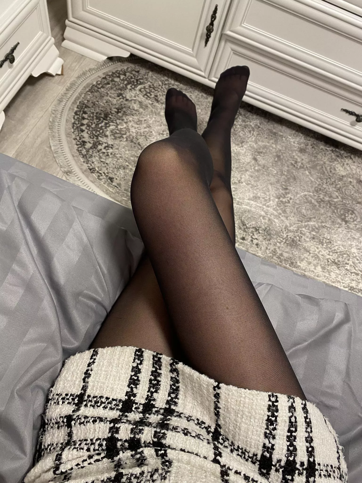 Black tights this is love