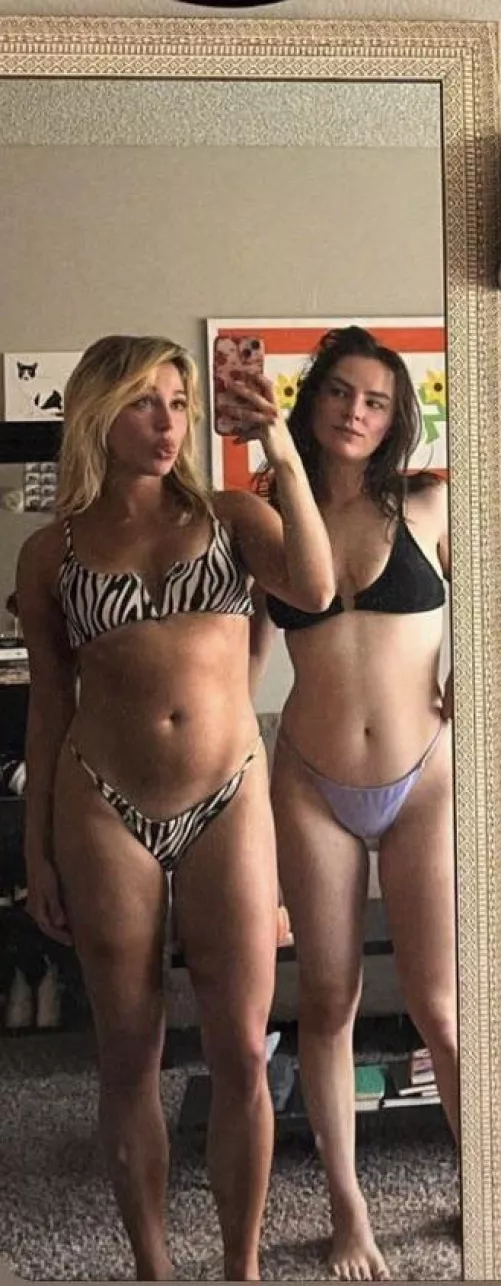 Blonde vs Brunette Level 7