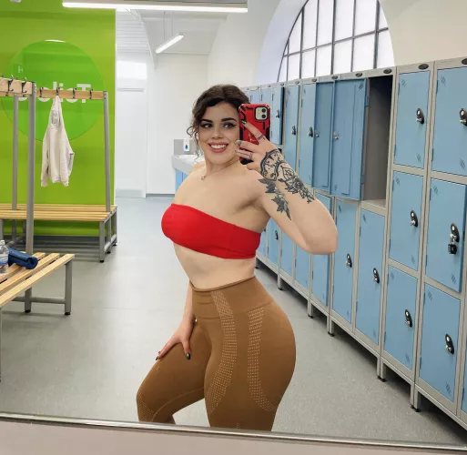 Can I be your favourite gym girl?