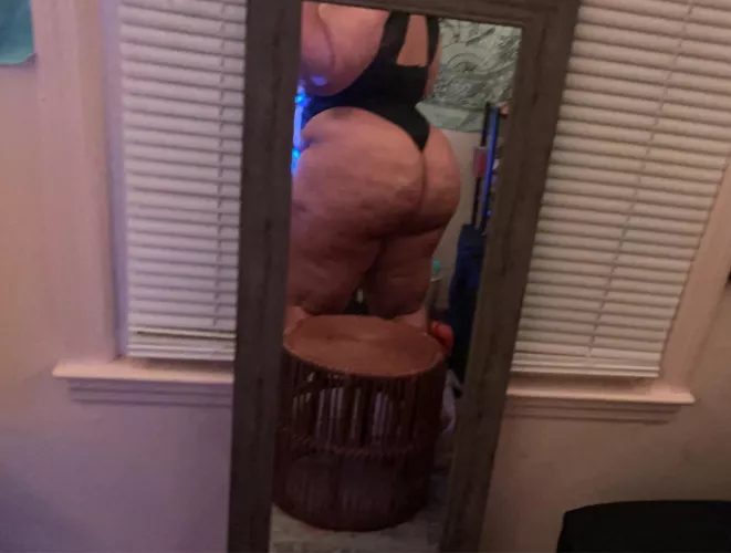 Cellulite lovers unite👀