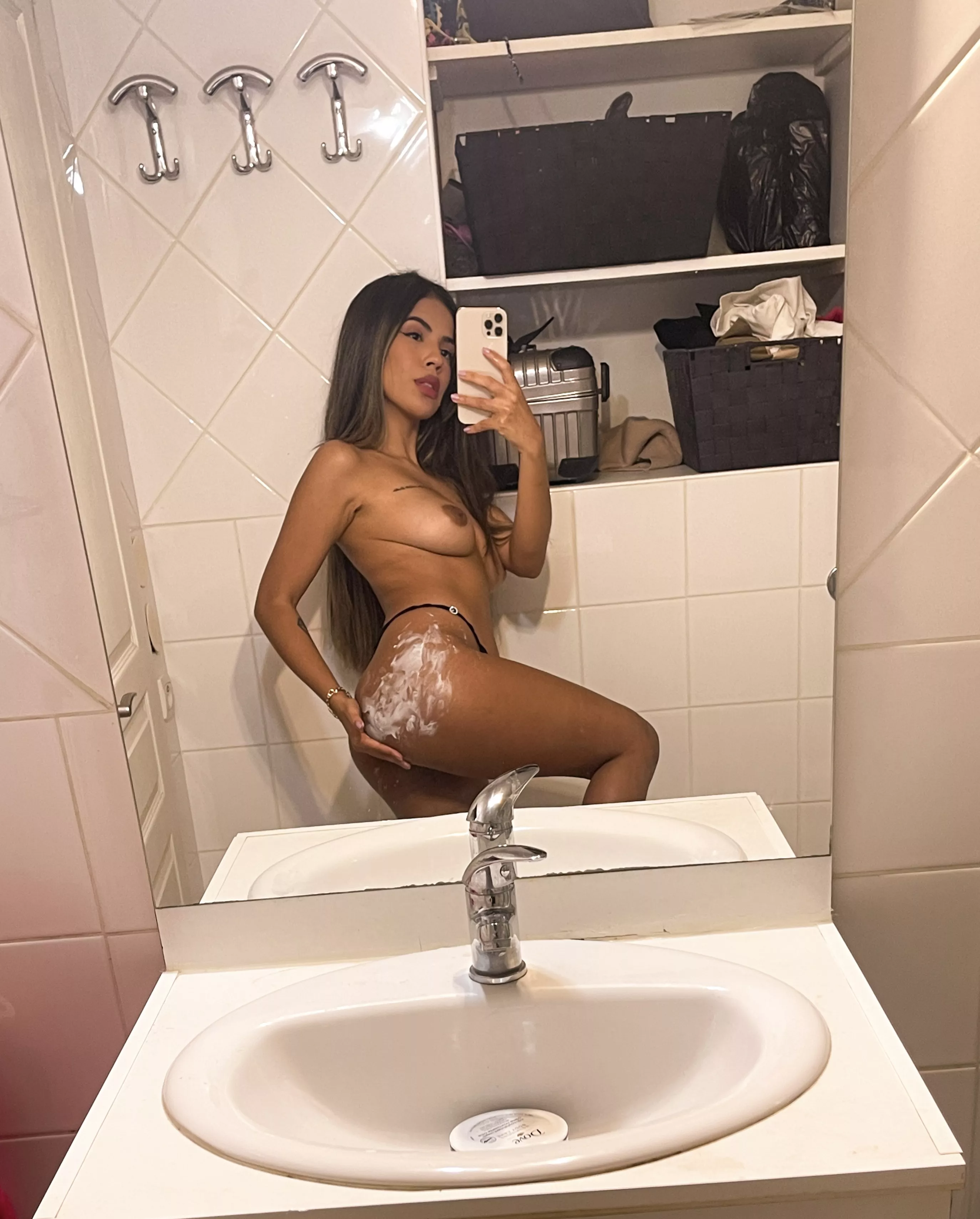 Come give it a slap 👋