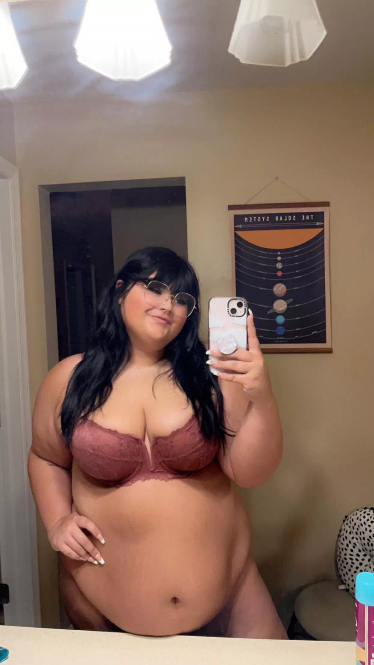 come make me your pretty lil toy 😇