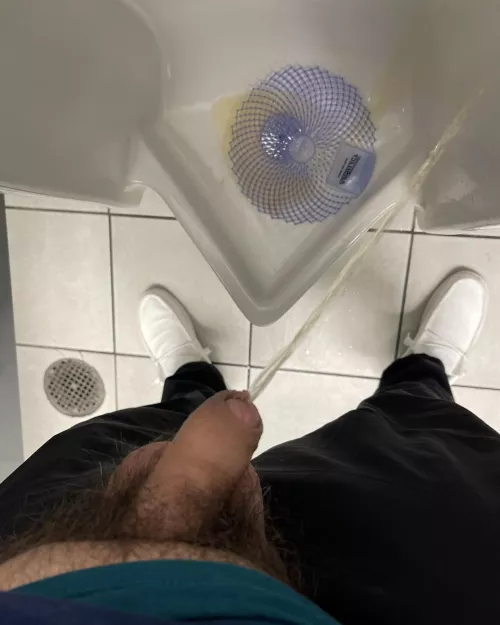 Daddy sent me this pic while at work! Fucking hot