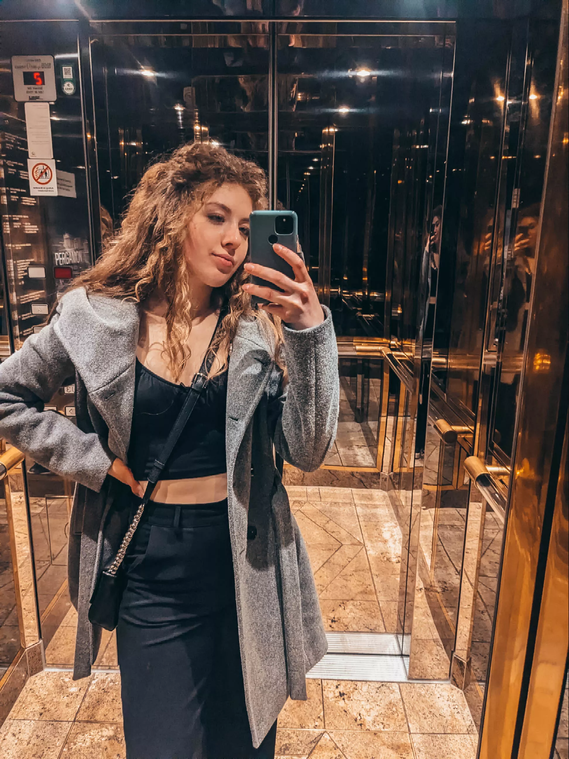 Elevator works too? 💘