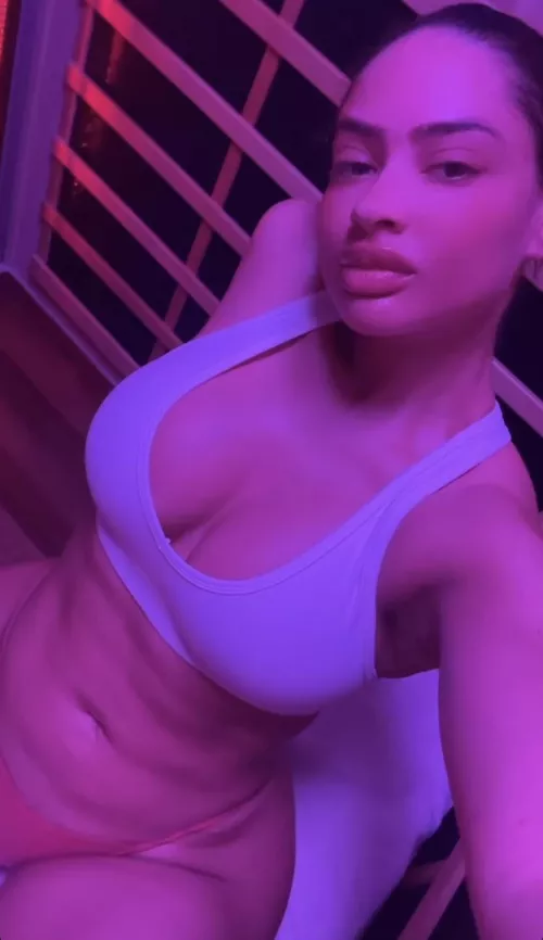 From Tori IG! 😍🔥🤤