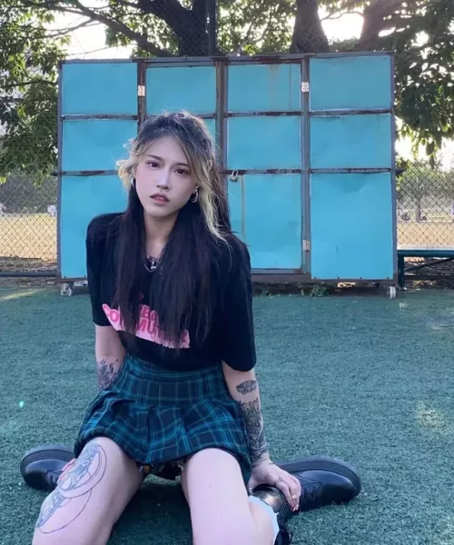 Got myself those new dress.