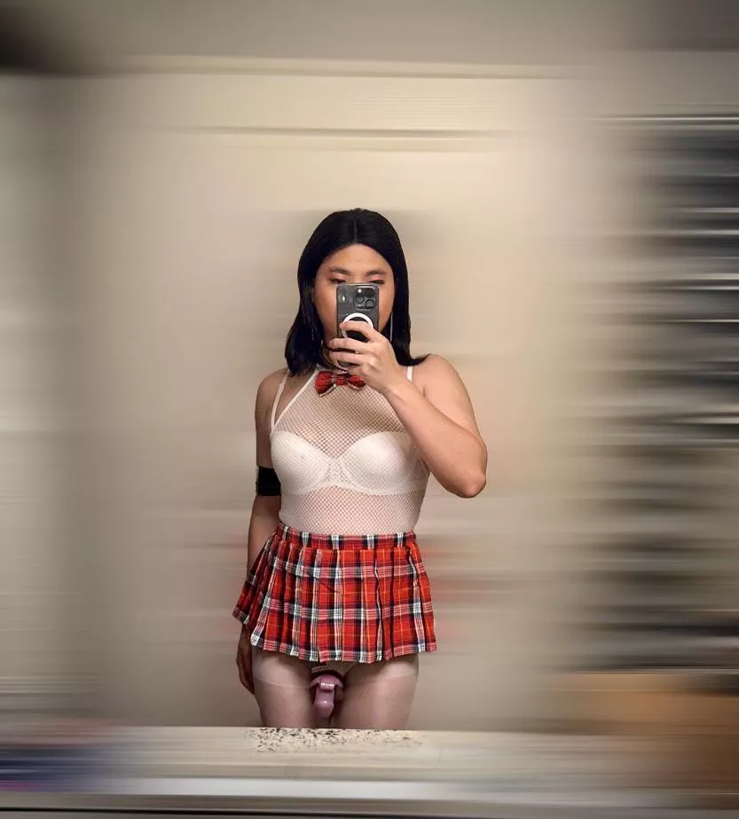 How can you not love an Asian school girl🤍