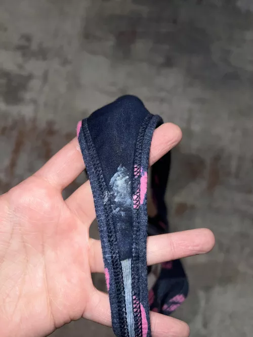 i love getting my panties creamy after my workout! 😉