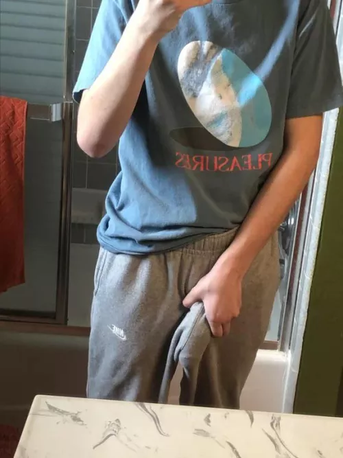 Is anyone brave enough to compare with a hung teen?