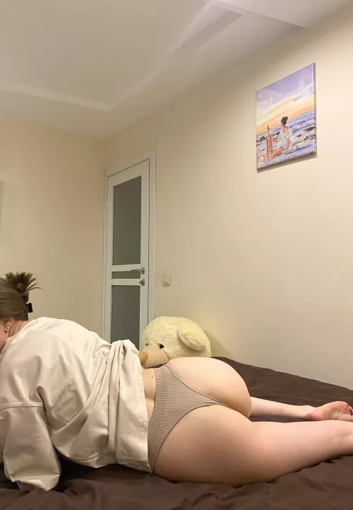 Is my ass better when i bend over?