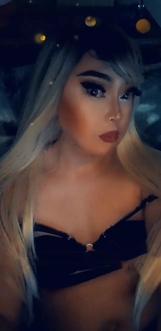 It's crazy how much I look like my exgf, but now I understand why she was such a slut ...it's soo much fun! 🤭 xo