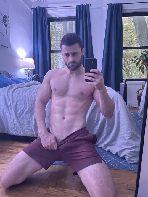 Just posting to show off my shorts 😜