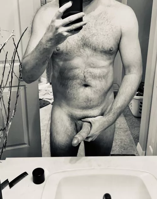 M: rate my body 😉