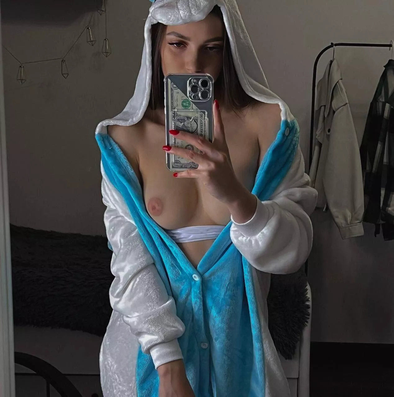 My pussy need your tongue