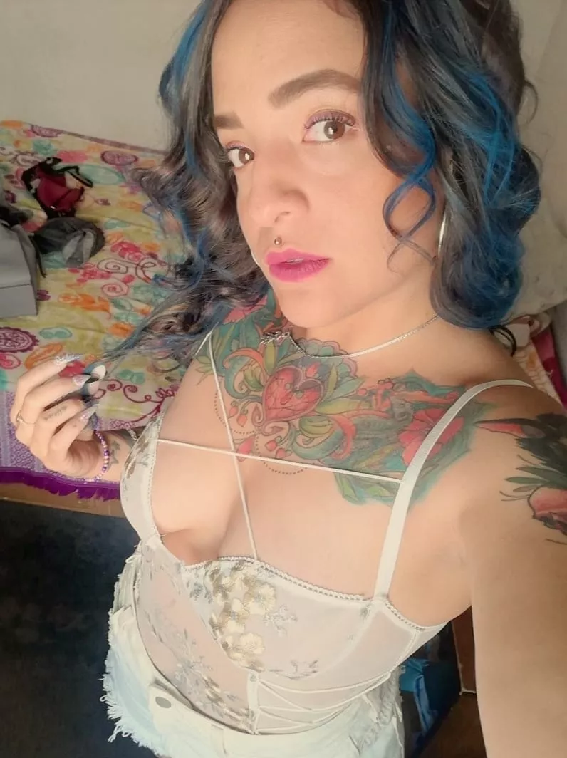 tattoos and white lingerie, do you like it?