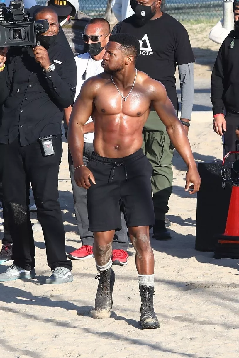 What Boots is Jonathan Majors Wearing?